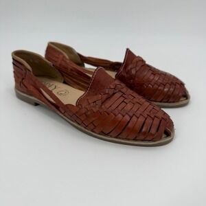 Woven Leather Peep-Toe Sandals - Brown